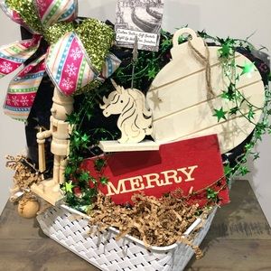 Medium Festive Curated Pre-Wrapped Holiday Gift Basket